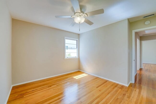 Building Photo - 719 I Ave