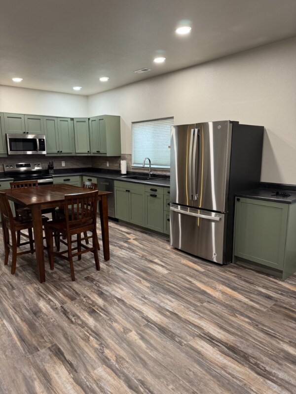 Building Photo - 17 Clearwater Trl