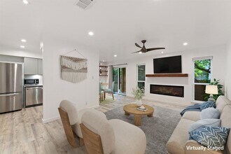 Building Photo - 5602 Woodrow Ave