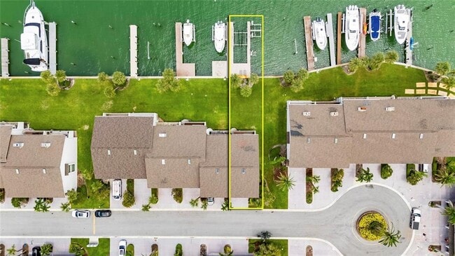Building Photo - 160 Marina Del Rey Ct