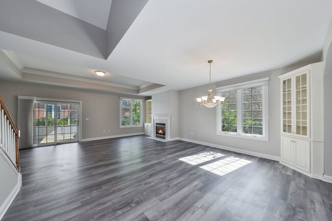 Building Photo - 410 Delnor Glen Dr