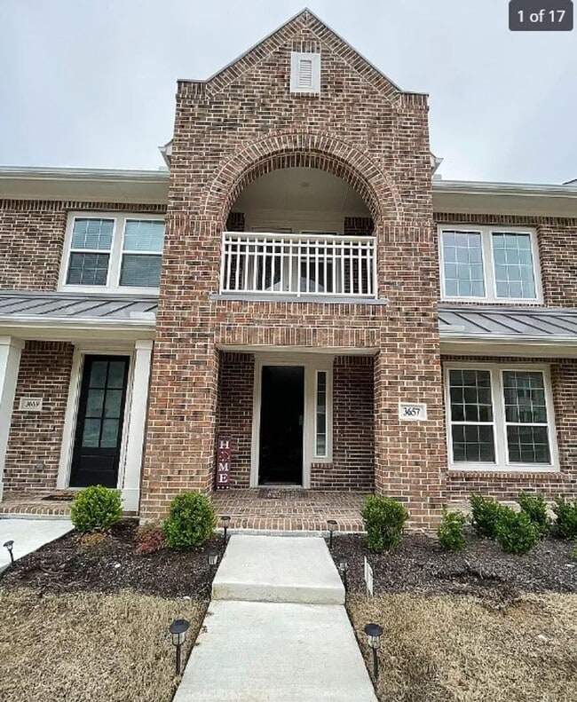 Primary Photo - FULLY UPGRADED LUXURY TOWNHOME located in ...