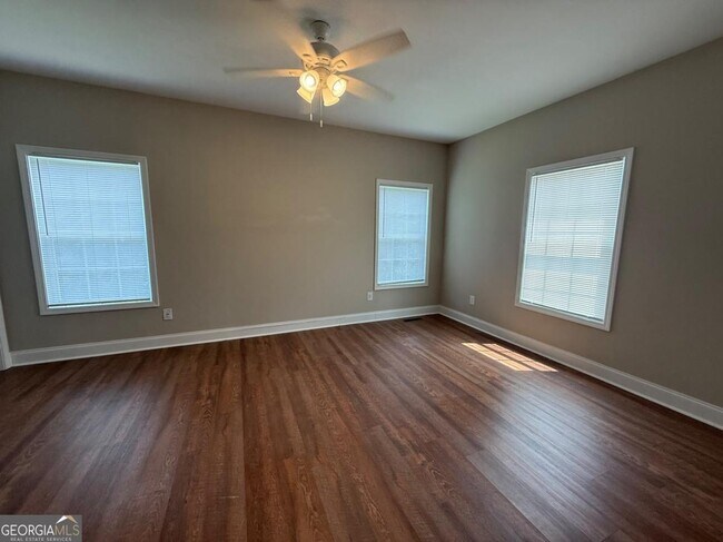 Building Photo - 519 Liberty Pk Dr