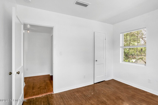 Building Photo - 4239 Shirley Ave