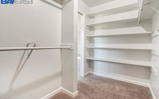 Building Photo - 3118 Capewood Ln