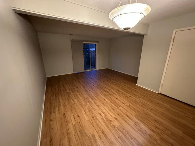 Building Photo - 6570 Santa Cruz Pl