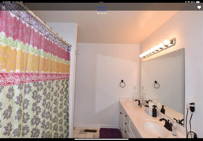 Building Photo - 130 Cottonwood Dr