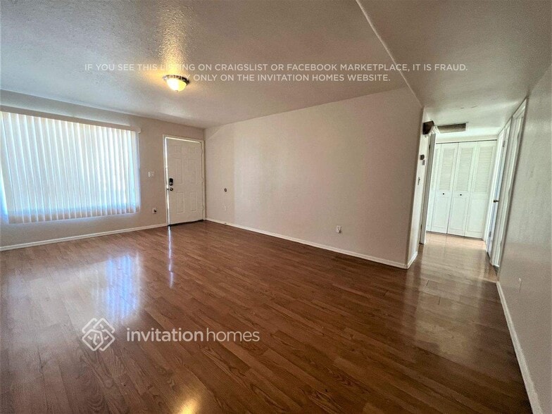 Building Photo - 7121 W North Ln