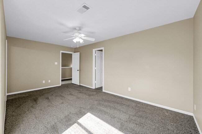 Building Photo - 155 Binnacle Ct