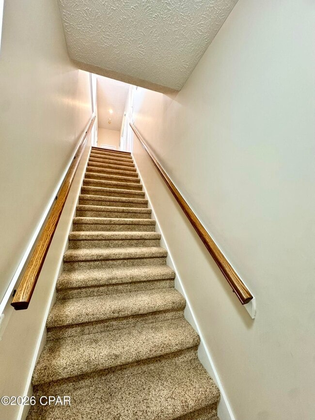 Building Photo - 13800 Pelican St