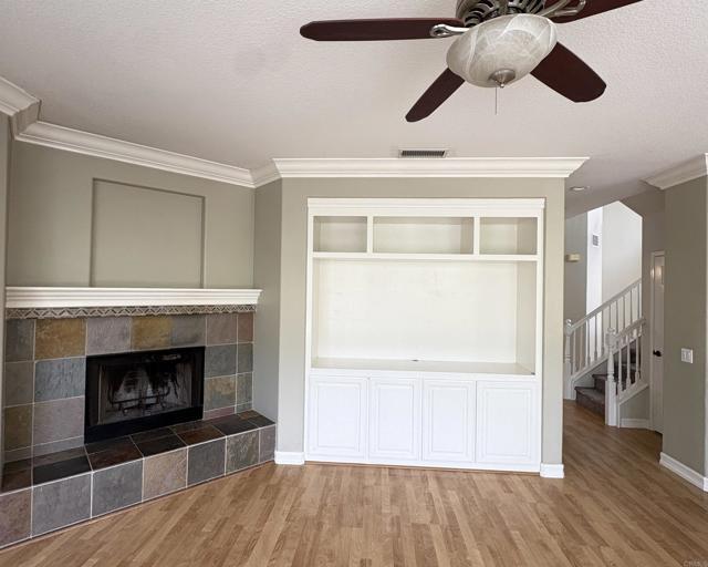 Building Photo - 4994 Crestview Dr