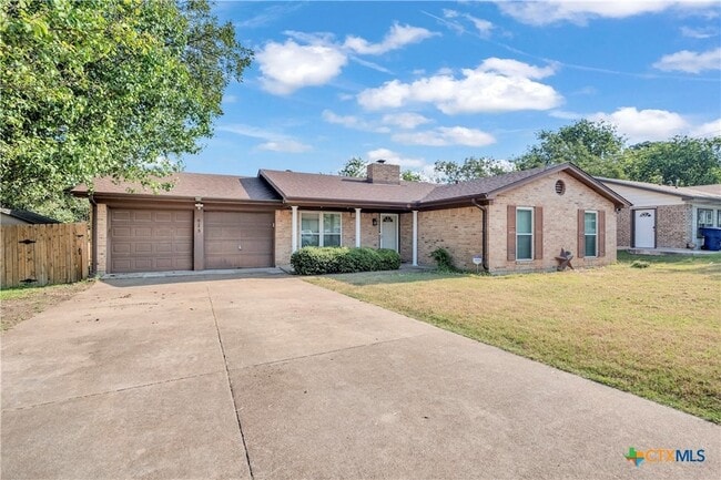 Building Photo - 613 Manning Dr