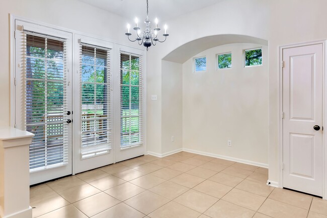 Building Photo - 31 Middle Gate Pl