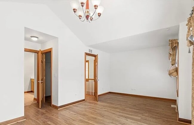 Building Photo - 5662 W Berenice Ave