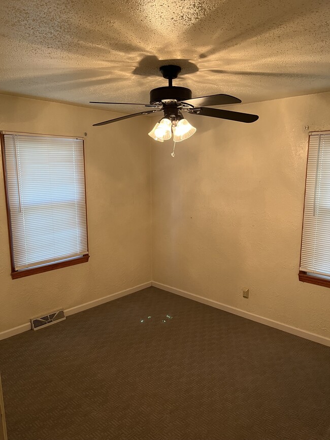 Bedroom 3 - 7401 E 105th St