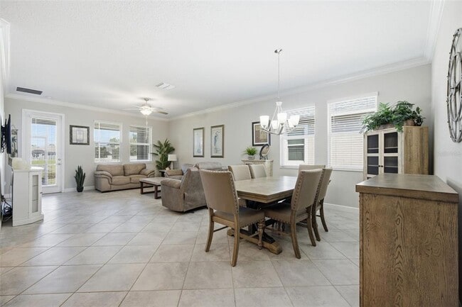 Building Photo - 21816 Crest Meadow Dr