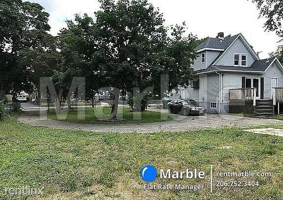 Primary Photo - 3 br, 2 bath Condo - 99 S Main St