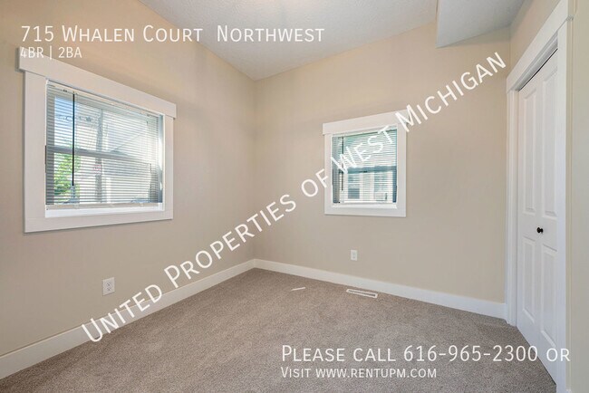 Building Photo - Available Now | 4 Bedroom 2 Bath Single Fa...