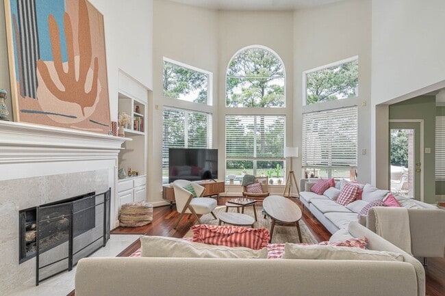 Building Photo - 12155 Cielio Bay Ln