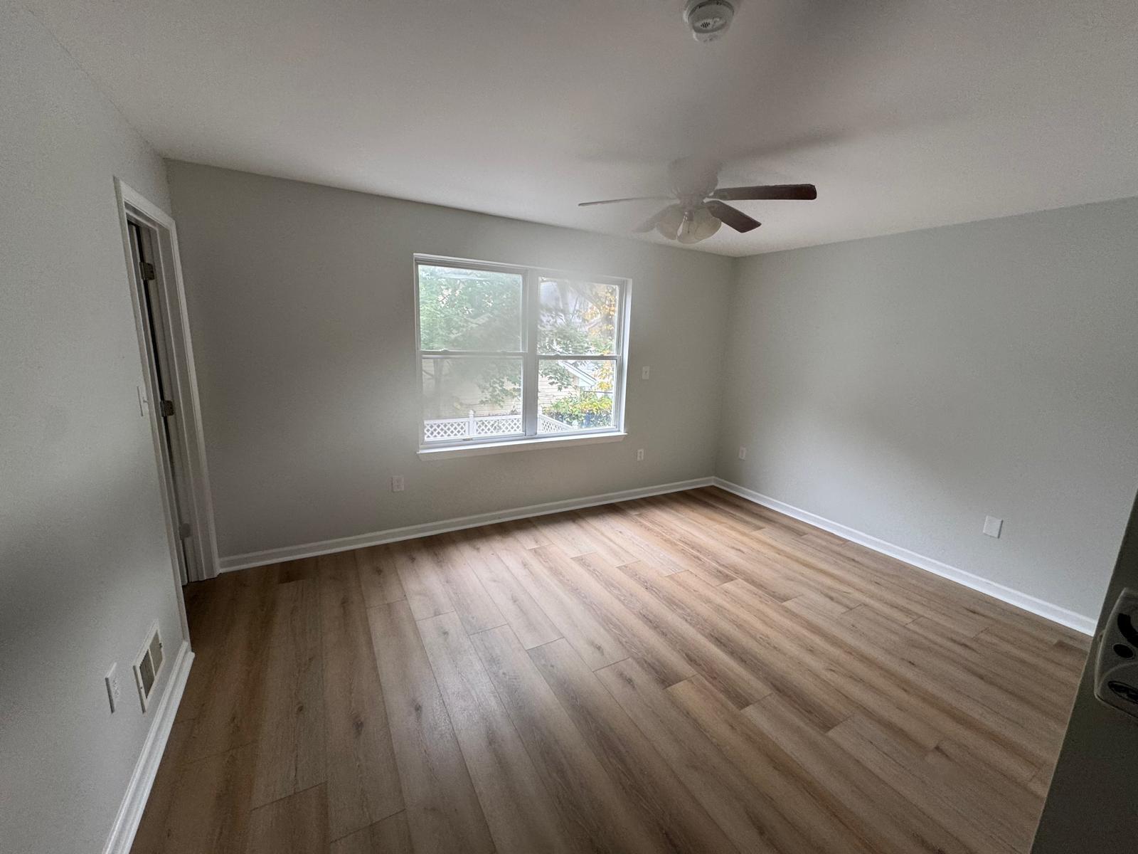 Building Photo - 74 Kenmore Ave