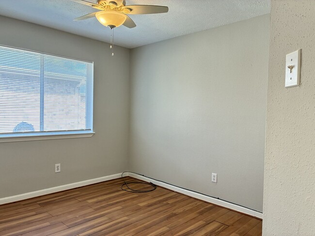 Building Photo - 4211 Autumn Meadow Dr