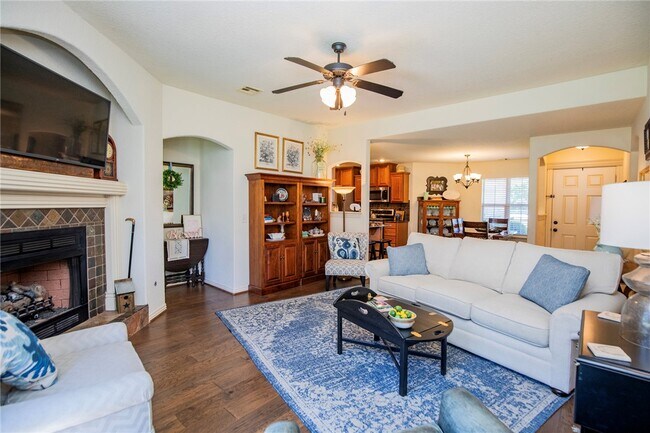 Building Photo - 3739 W Mahogany Dr