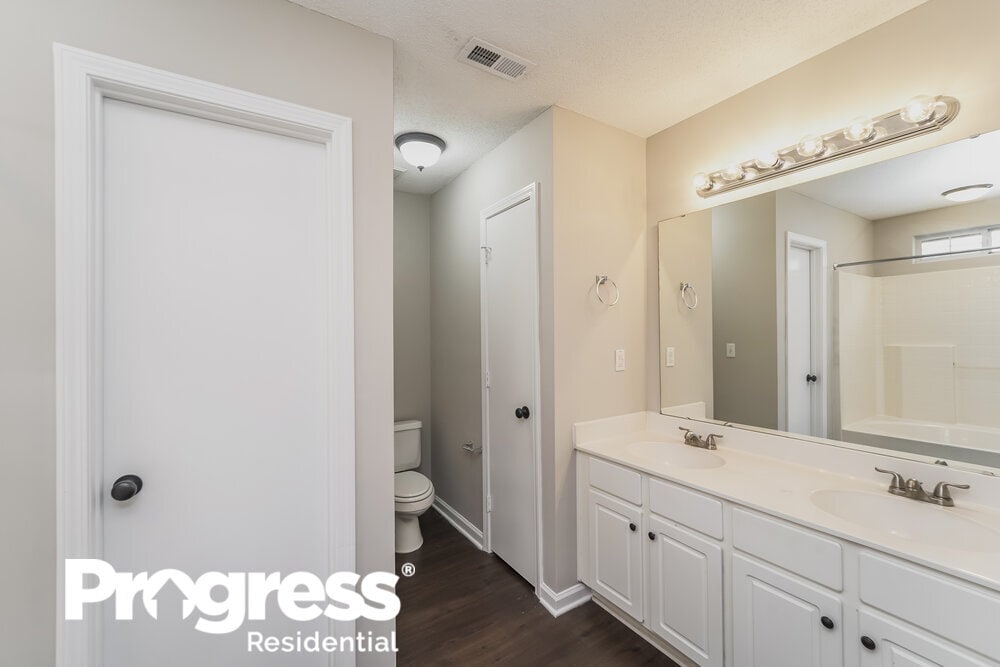 Building Photo - 10342 Battle Ct