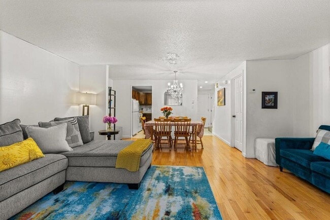 Building Photo - 56 Durham Rd