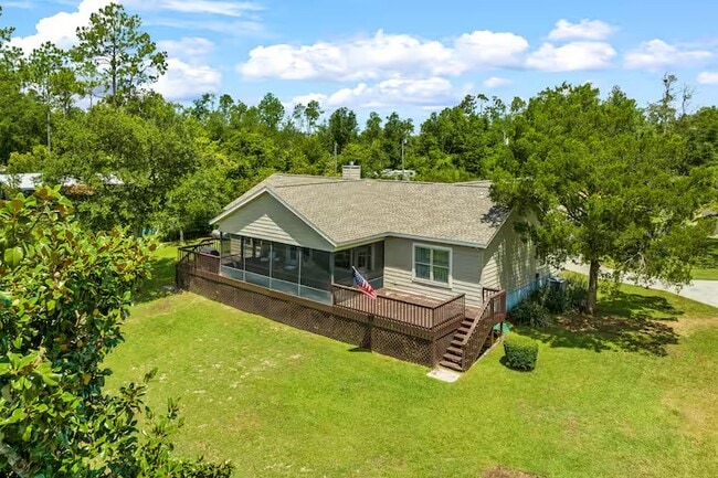 Building Photo - 270 Silver Lake N