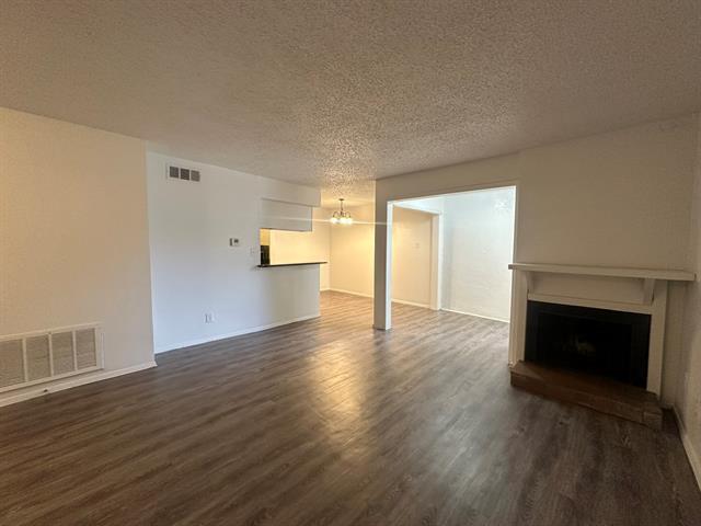 Building Photo - 4044 Buena Vista St