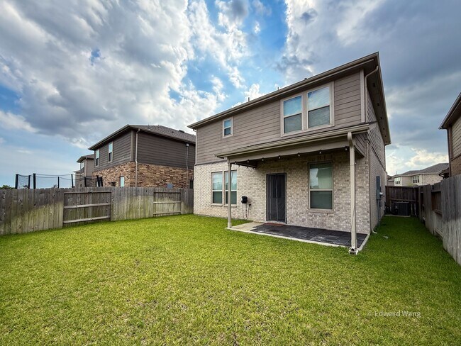Building Photo - 1040 Greenshank Dr
