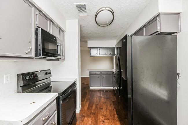 Building Photo - 2609 Elder Rd