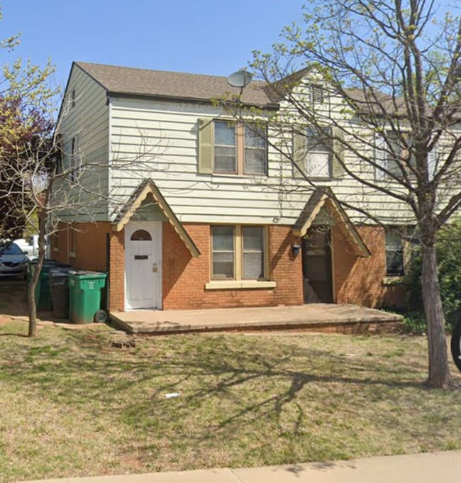 Building Photo - Nice 2 Bed 1 Bath Apartment in Great NW OKC Location! $895 Per Month!