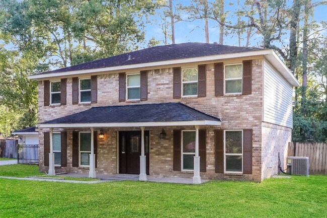 Building Photo - 647 Mosswood Dr