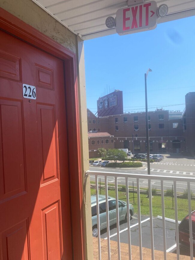 Building Photo - 1/1 Overlooking Doak Campbell Stadium @ Se...