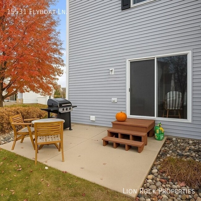 Building Photo - 15531 Flyboat Ln