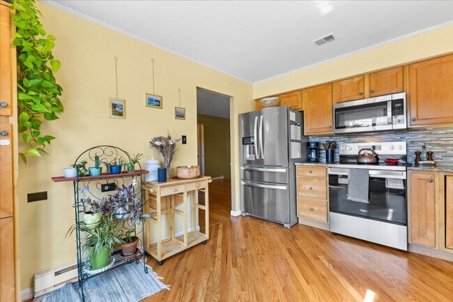 Building Photo - Beautiful Detached Home in Prime Salisbury...