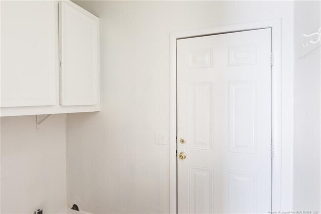 Building Photo - 1623 Van Buren Ave