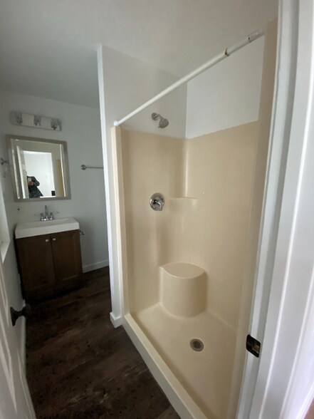 Building Photo - 3320-3322 Clairemont Dr