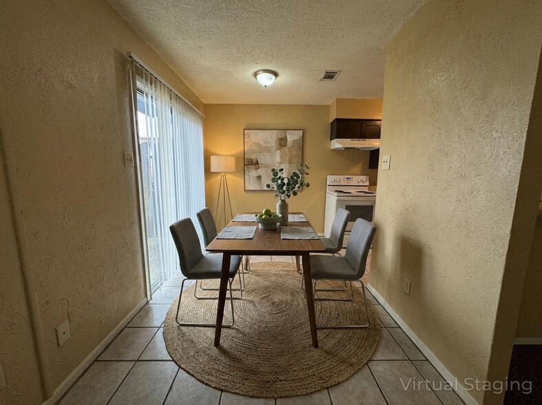 Building Photo - 1103 Covey Ln