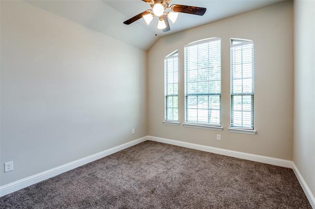 Building Photo - 3411 Kodiak Dr