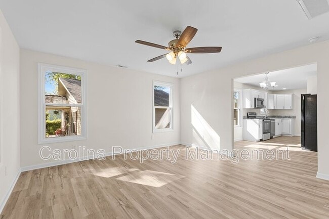 Building Photo - 660 Chestnut St