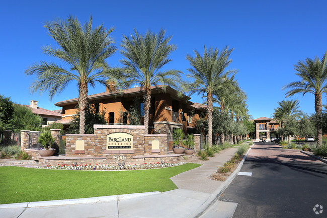 Building Photo - The Laurel Apartments