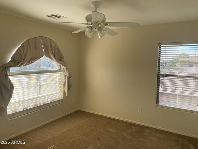 Building Photo - 4816 S Emery Cir