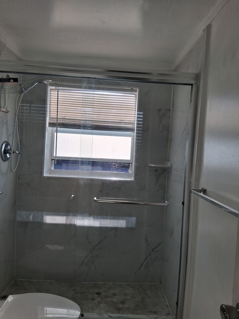 Building Photo - 3150 Pinellas Point Dr S