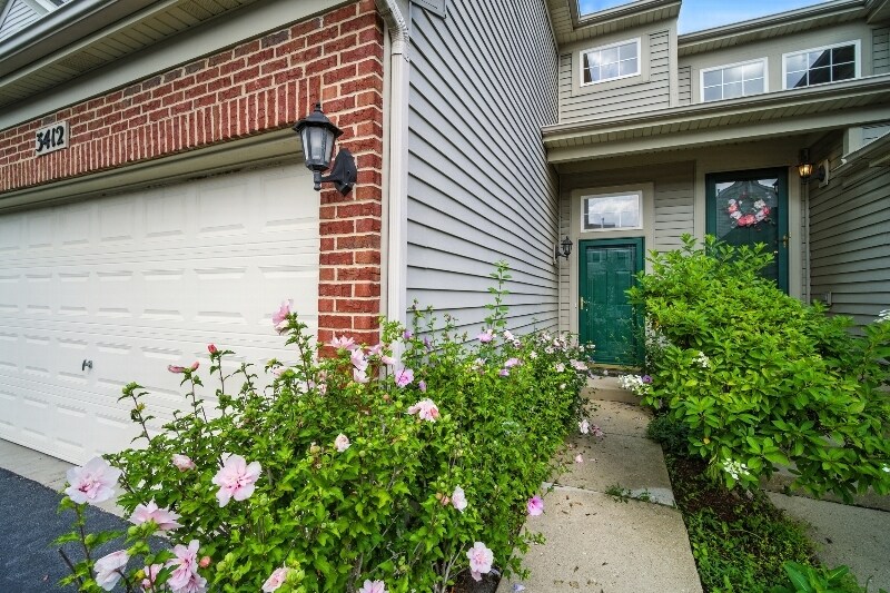 Primary Photo - 3412 Blue Ridge Dr
