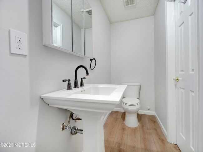 Building Photo - 18-4 Augusta Ct