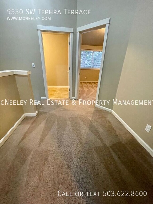 Building Photo - 9530 SW Tephra Terrace