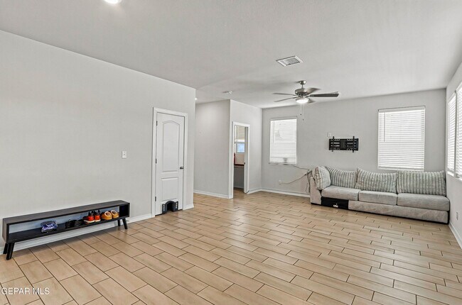 Building Photo - 10620 Hidden Arch Pl