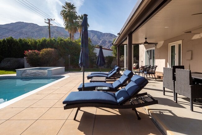 Building Photo - Movie Colony Oasis - Peaceful, Walk to Downtown (Monthly Only - No Long Term)